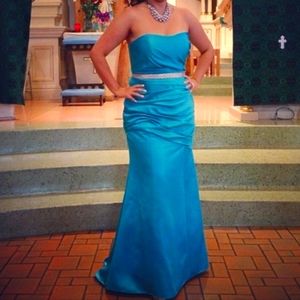 Beautiful Turquoise dress